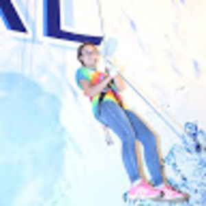 Meet your Posher, Phạm thị